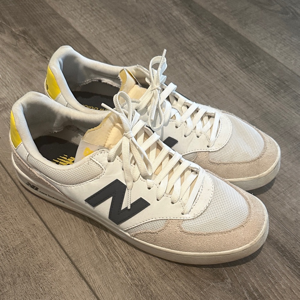 New Balance Sneakers sz 12 M